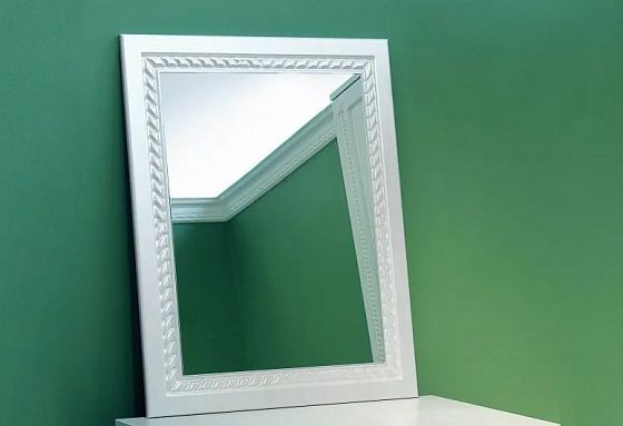 Зеркало навесное "Гертруда" М10 - Вертикальное расположение